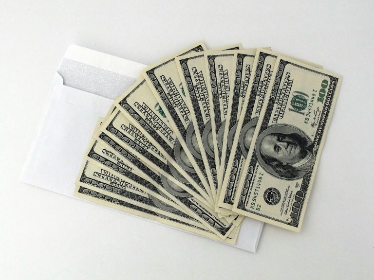 Do I Need to File Taxes if I Get Paid Cash?